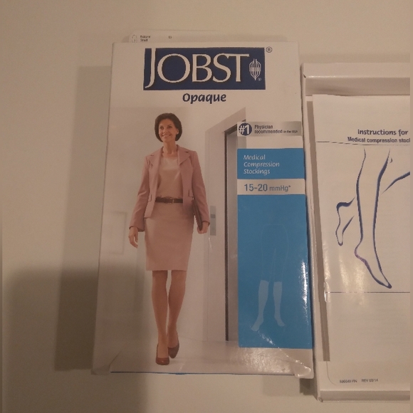 Jobst Opaque Medical Compression Stockings 15-20 mmHg Small Knee High - Picture 4 of 9